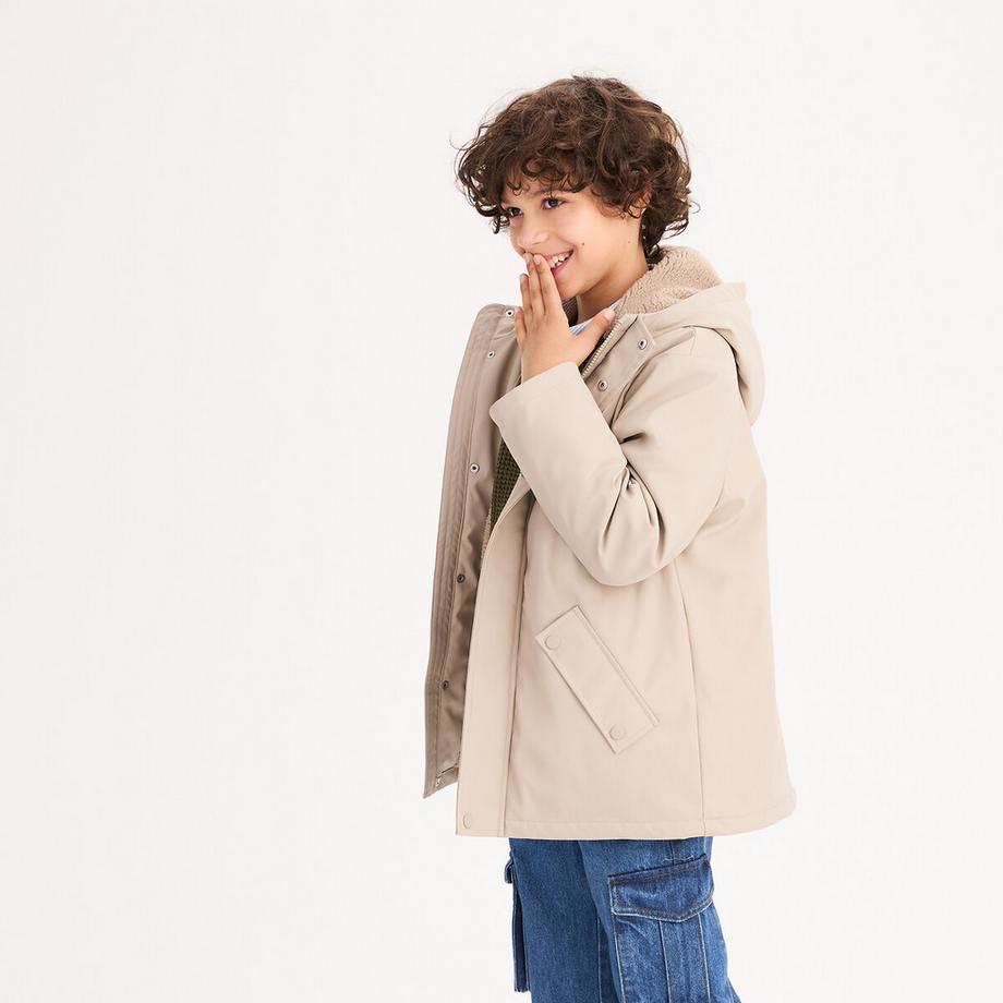 Windjacke mit Sherpa-Futter und Kapuze