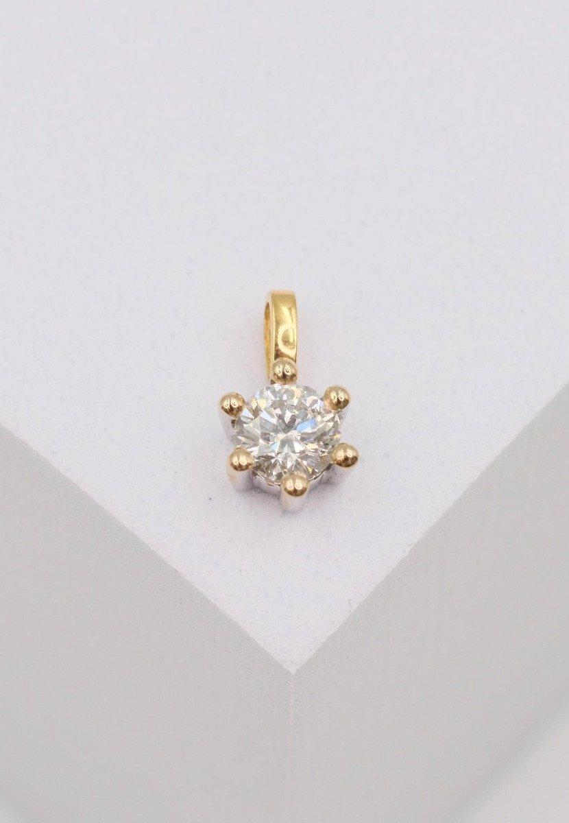 MUAU Schmuck  Pendentif solitaire serti 6 griffes or jaune 750 diamant 0,33ct. or blanc 750, 9x7mm 