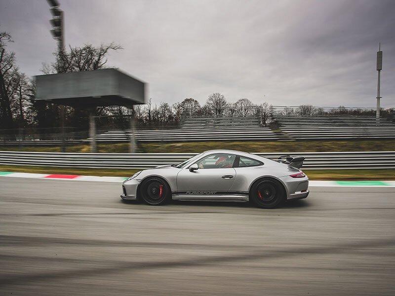 Smartbox  1 Runde in einem Porsche 911 GT3 auf der Rennstrecke von Monza - Geschenkbox 