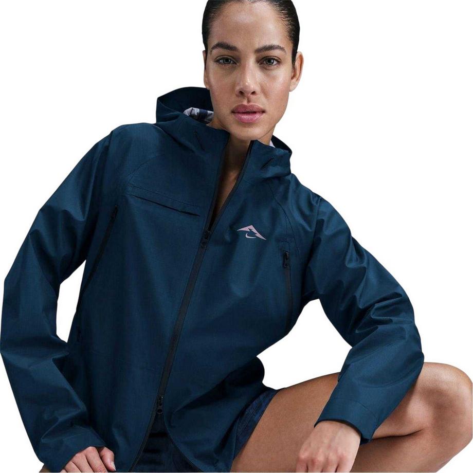 NIKE Trail Kapuzenjacke  