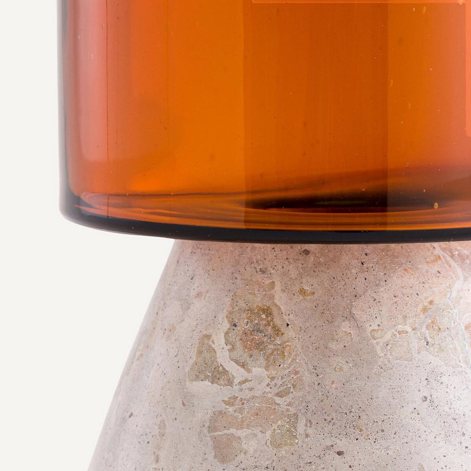 AM.PM Vase Trapani aus Bernsteinglas und Marmor  
