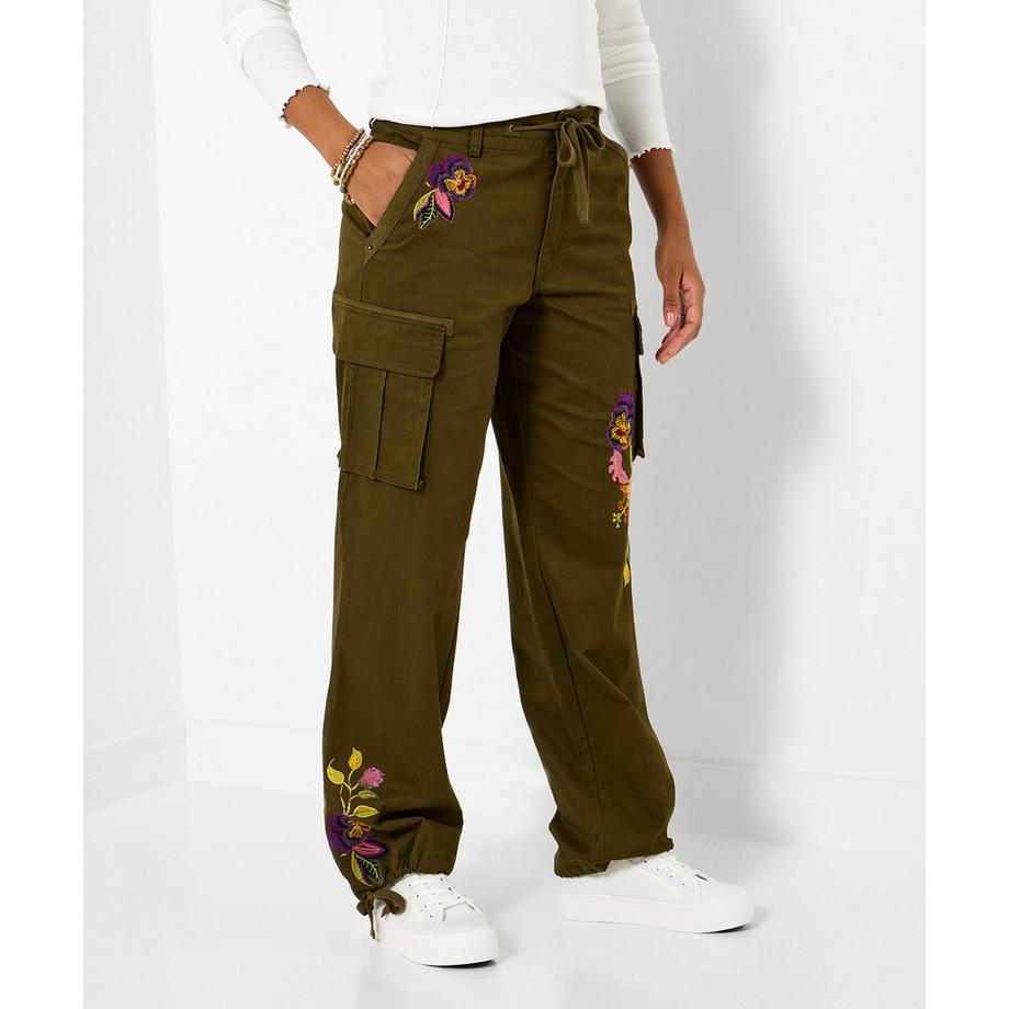 Locker geschnittene Cargohose mit Stickerei