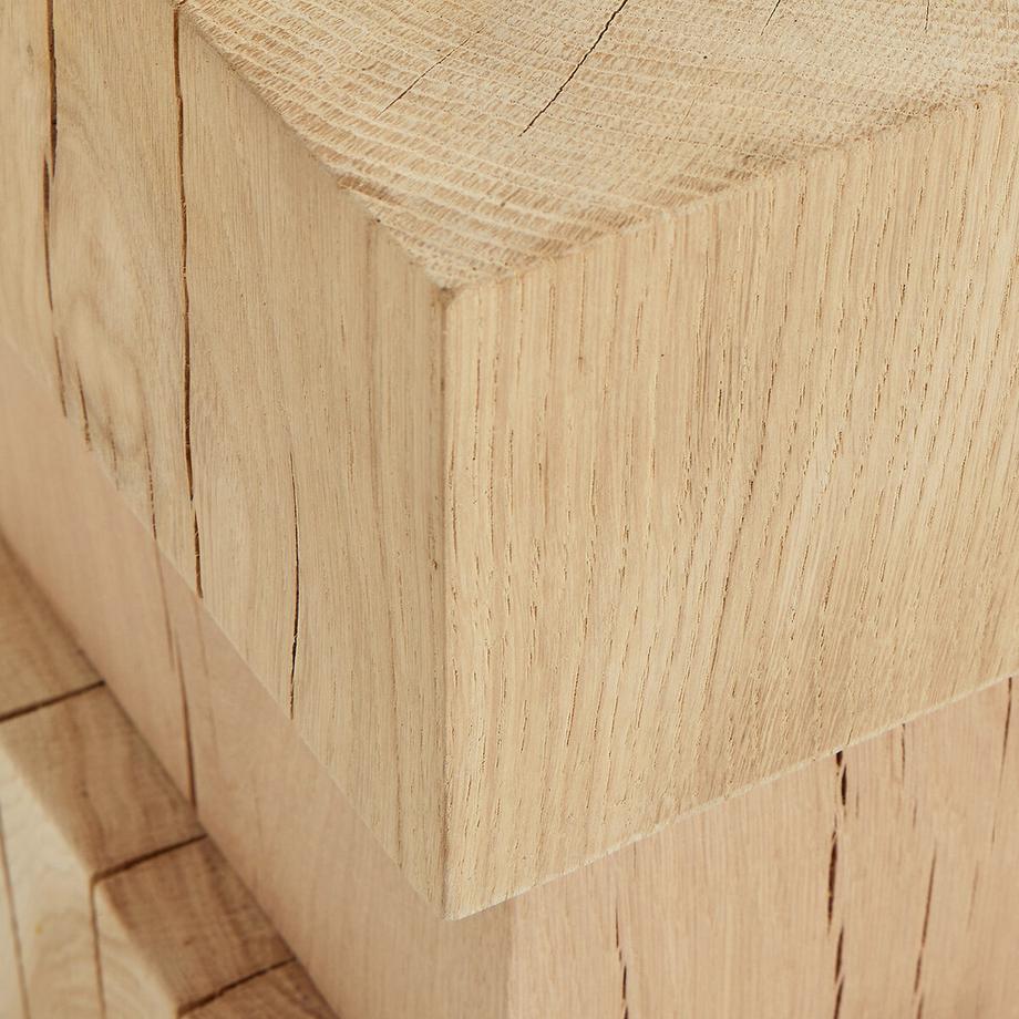 AM.PM Beistelltisch aus massiver Eiche  