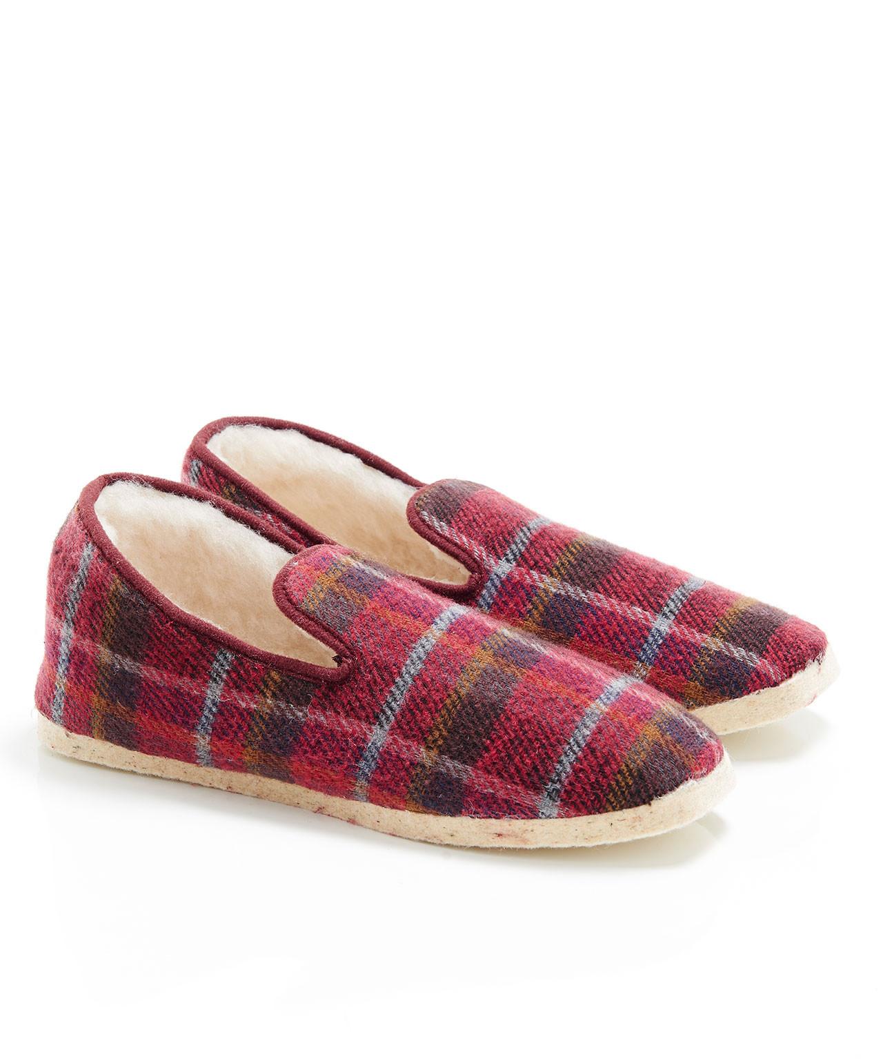 Image of Hausschuh Mit Thermolactyl-futter. Unisex Rot 42