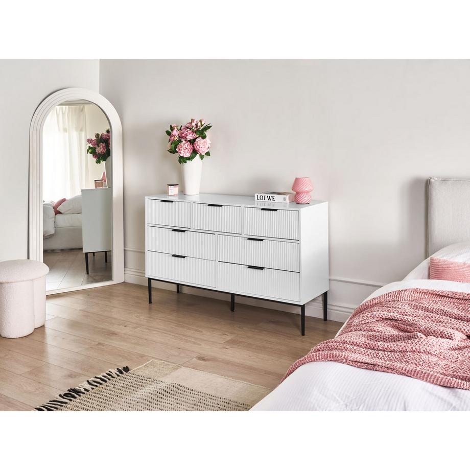 Beliani Cassettiera 7 cassetti en Fibra a media densità (MDF)  LEDUC  