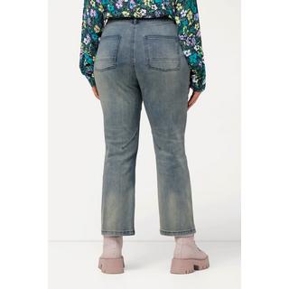 Ulla Popken  Jeans modello Mandy con dettagli di colore, cucitura decorativa e taglio della gamba ampio 