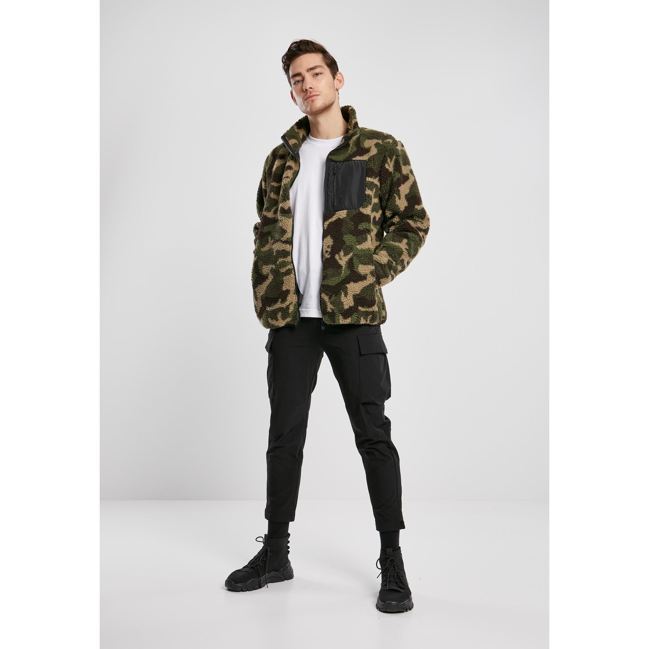 URBAN CLASSICS Sherpa Camouflage Jacke  