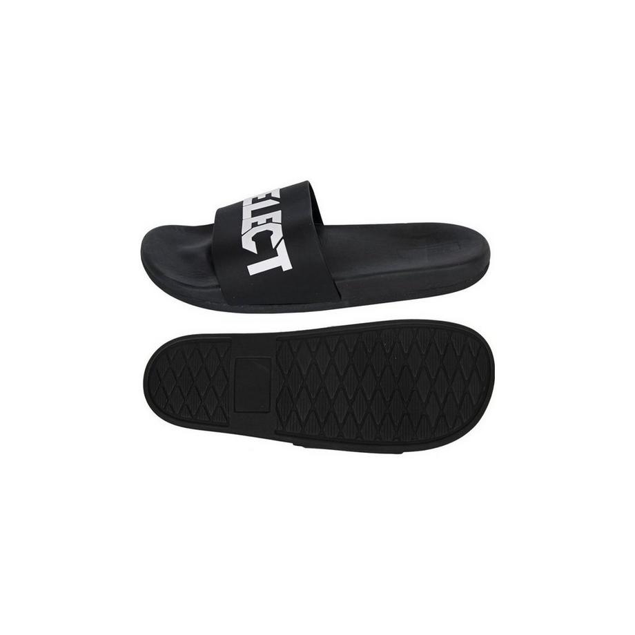 SELECT Sandali  