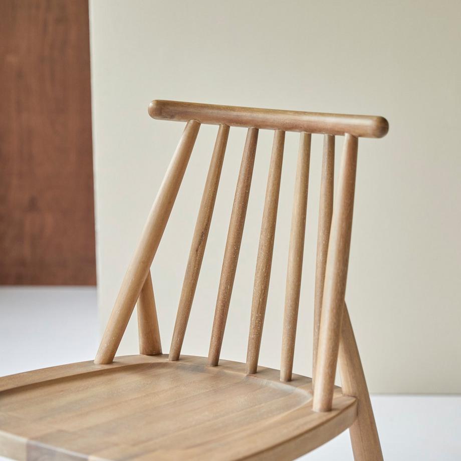 Tikamoon Stuhl aus massivem Akazienholz Léa  