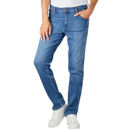 Wrangler Texas Slim Straight Fit Jeans  