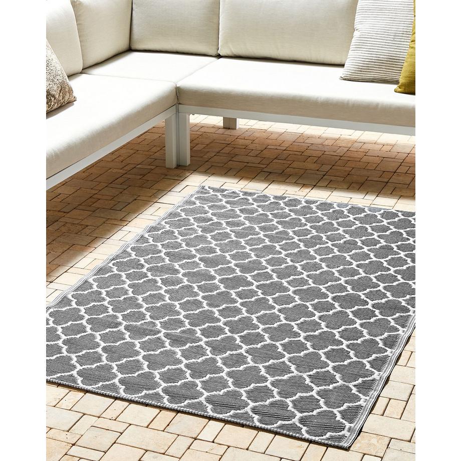 Beliani Outdoorteppich aus Polypropylen Modern SURAT  