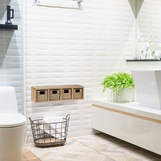 B2X Wandregal in Nussbaum mit Körben  