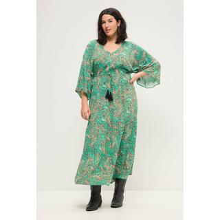 Studio Untold  Robe trapèze coupe maxi, imprimé cachemire, décolleté en V et manches style kimono 