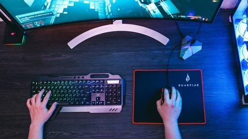 Surefire Gaming  SureFire Silent Flight 320 Gaming-Mauspad Schwarz, Rot 