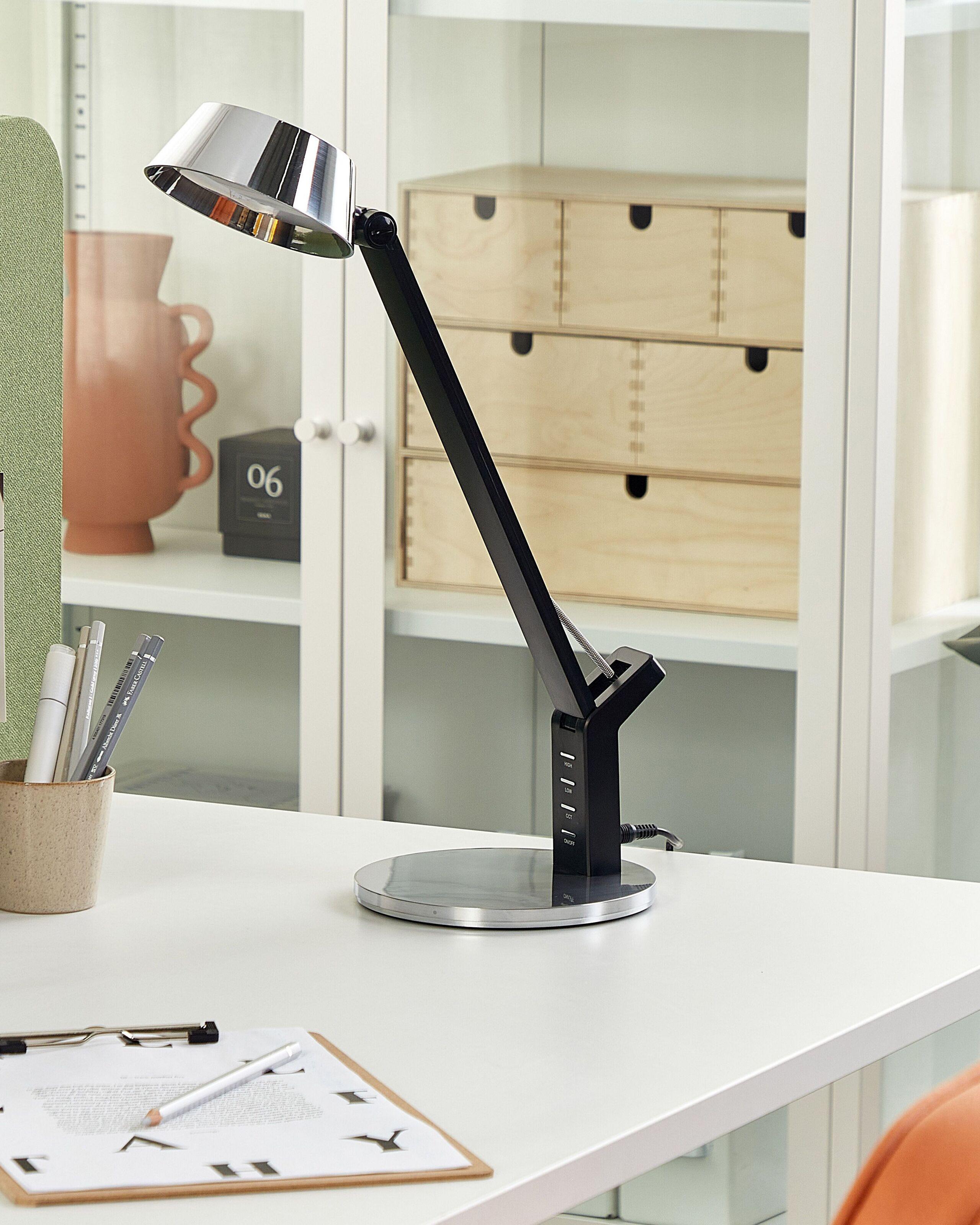 Beliani Lampe de bureau en Acier Moderne CHAMAELEON  