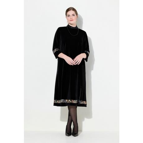 Ulla Popken  Robe en velours à col montant et manches 3/4, chaînette fantaisie 