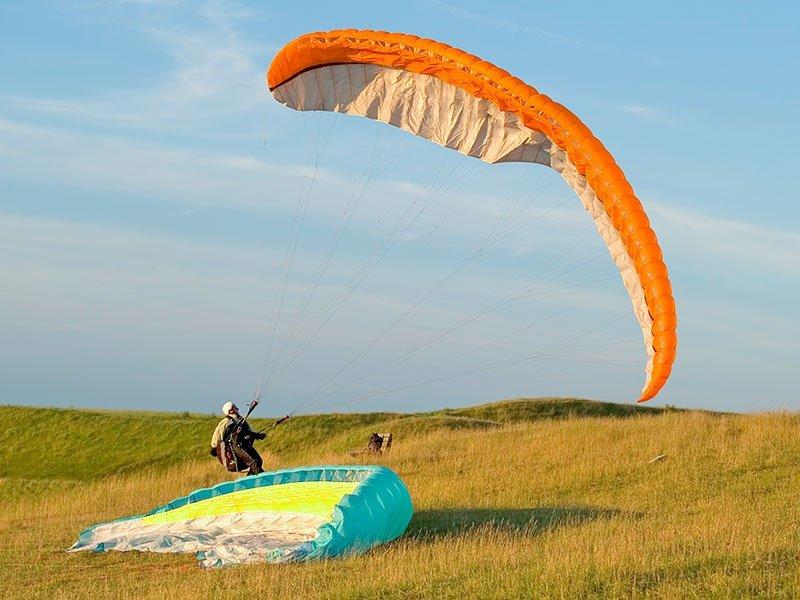 Smartbox  Un vol époustouflant en parapente pour 2 personnes en Suisse Centrale - Coffret Cadeau 