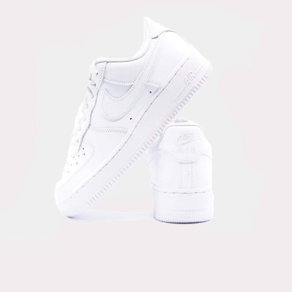 NIKE Air Force 1 '07 Air Force 1 - White (M) 