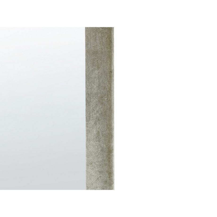 Beliani Wandspiegel aus Samtstoff Retro HURIEL  