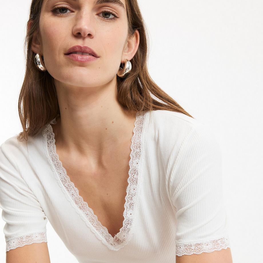La Redoute Collections V-Ausschnitt T-Shirt mit Spitzendetails  