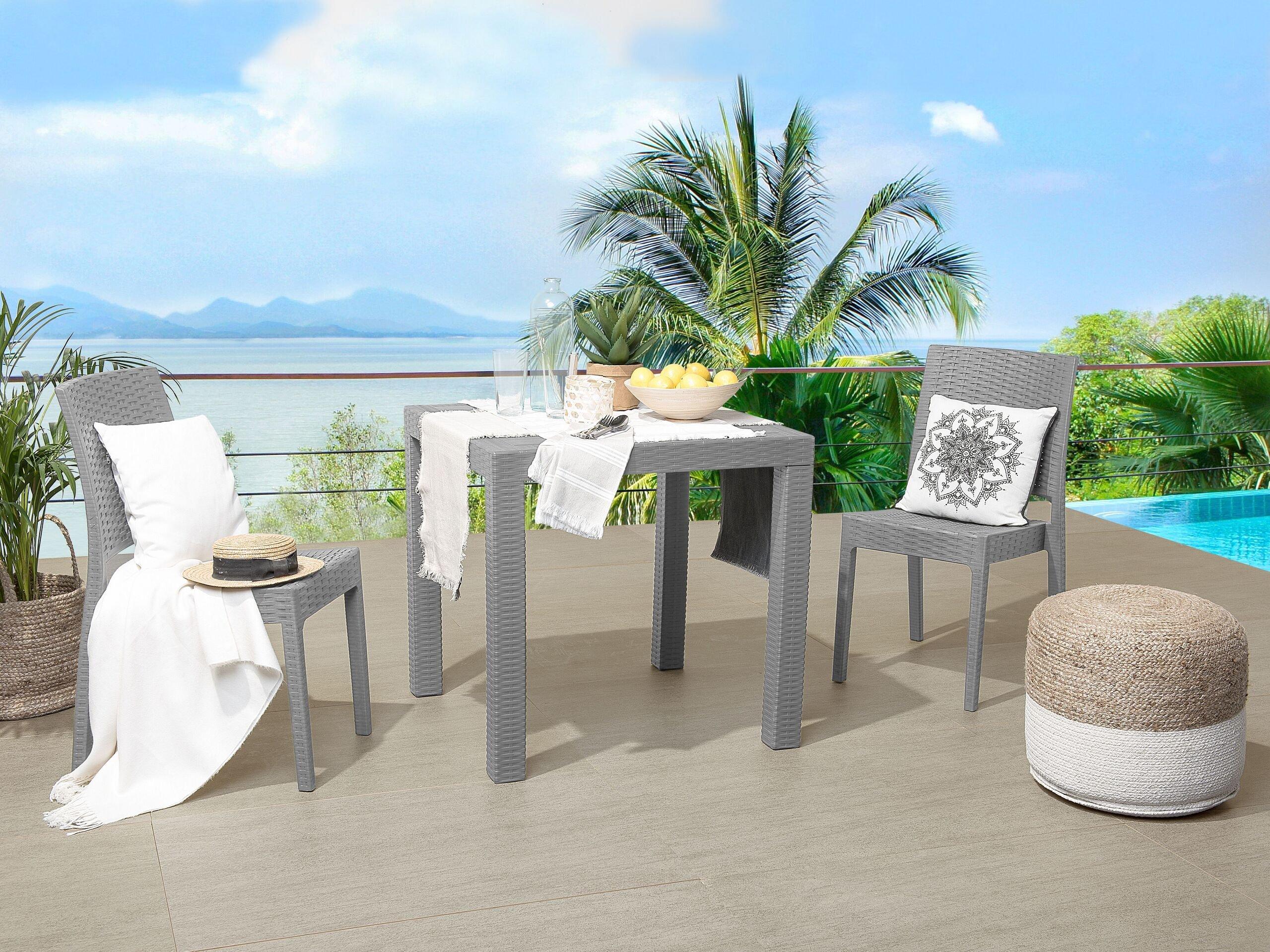 Beliani Gartentisch aus Kunststoff Industriell FOSSANO  