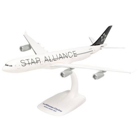Herpa  Snap-Fit Flugzeugmodell Lufthansa Cityline Airbus A340-300 Star Alliance (1:200) 