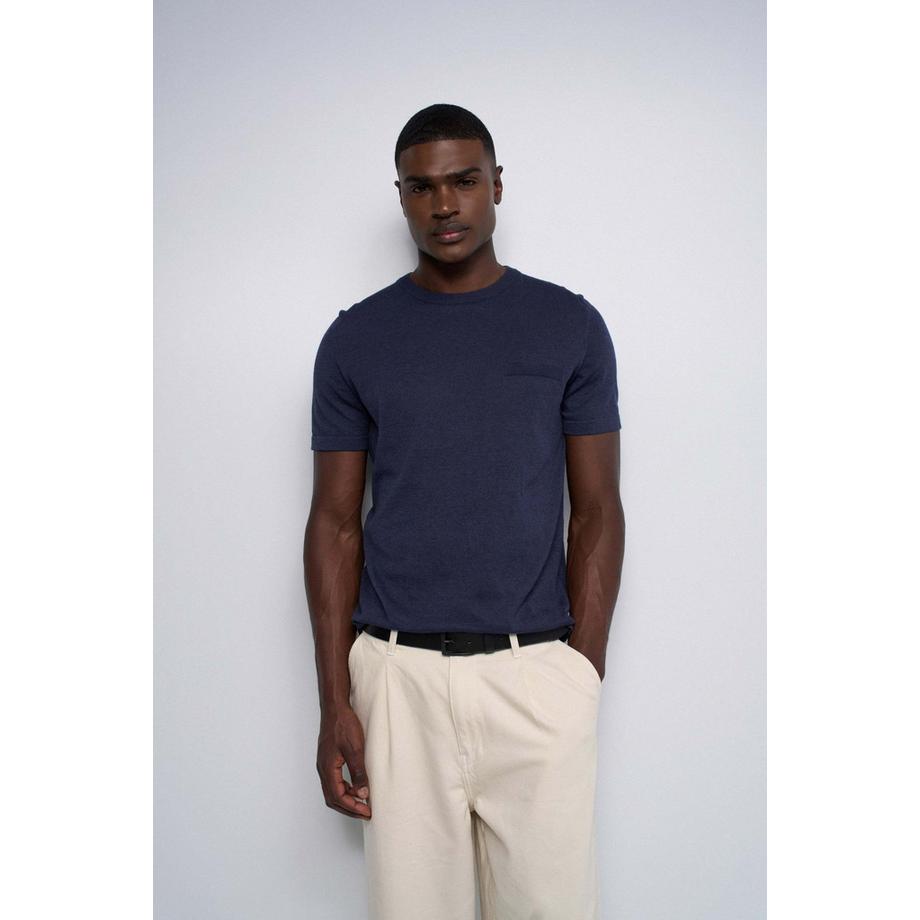 Pullover Chest Pocket