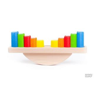 Bajo  Balance avec briques, Bajo 