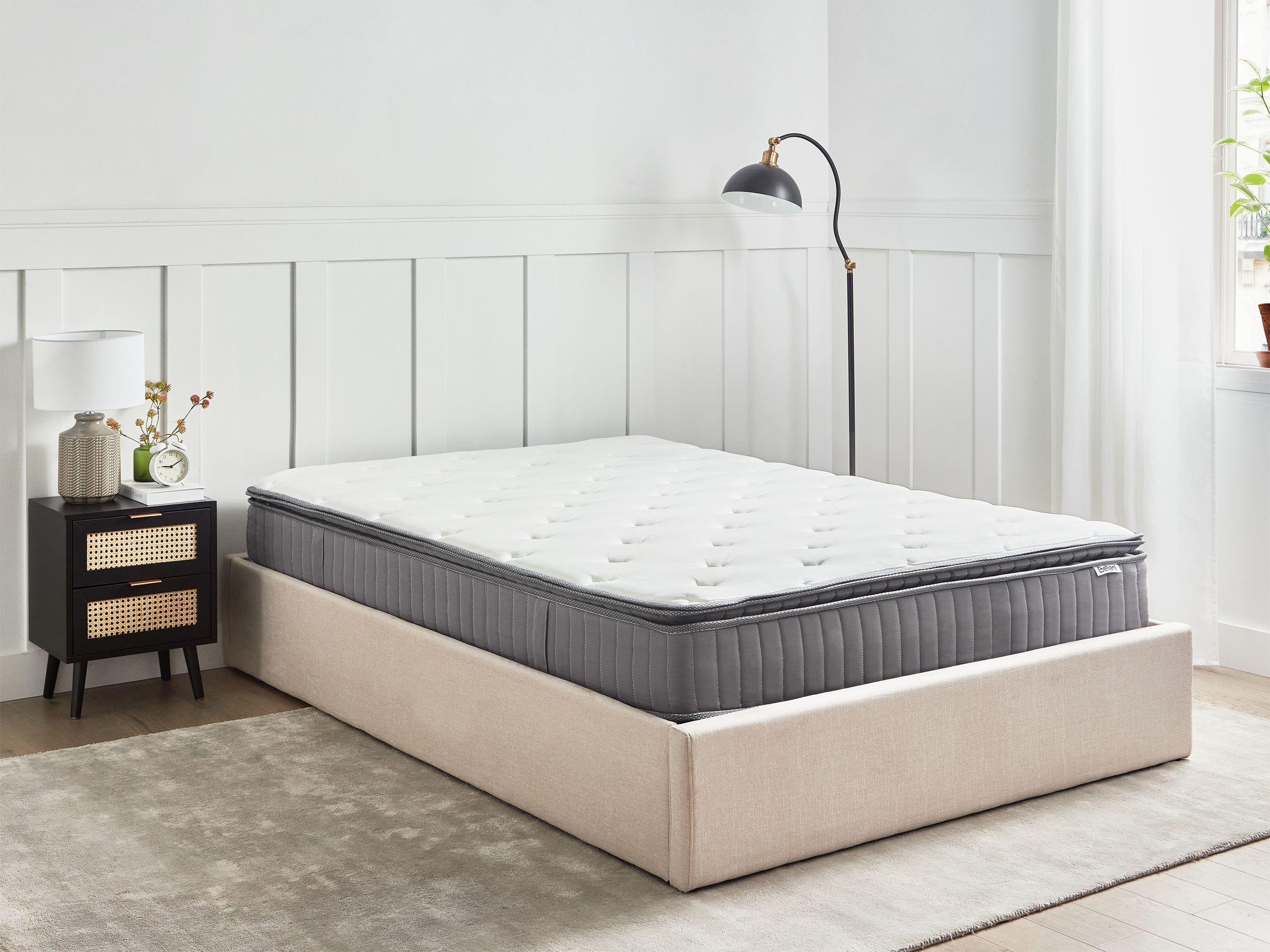 Beliani Matelas à ressorts ensachés en mousse à mémoire de forme avec gel en Ressorts ensachés PLEASANT - Moyen  