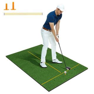 Northix  Tappetino da golf 3 in 1 con erba sintetica, 2 tee da golf, 2 picchetti di allineamento e 6 fori preforati, 152 x 92 cm, 27 mm 