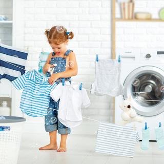 B2X Waschmaschinenregal aus Bambus  