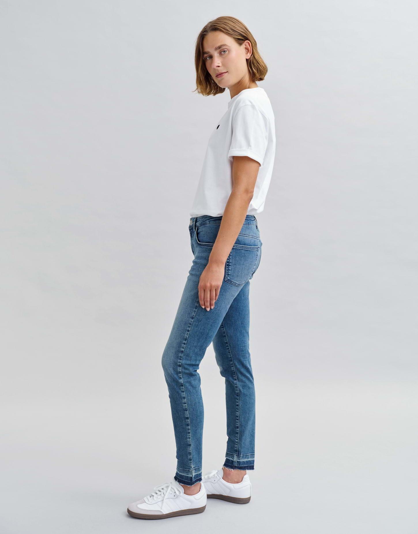 OPUS  Jeans slim Evita urban coupe droite 