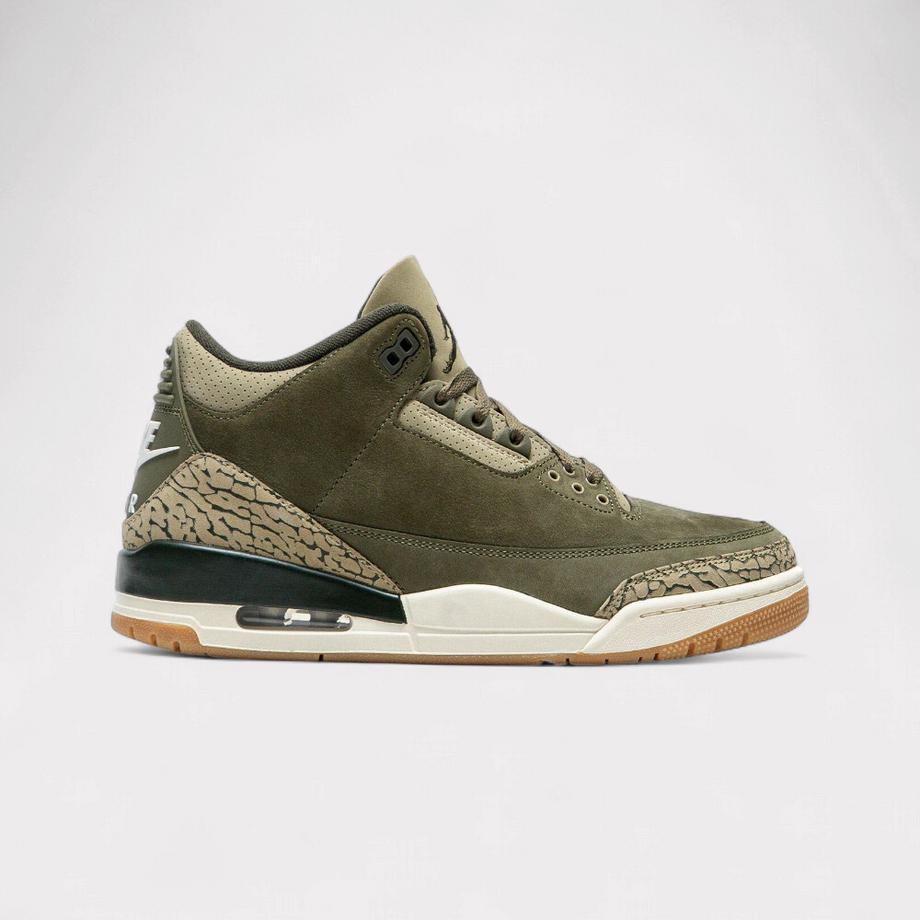 NIKE Air Jordan 3 Retro Baskets  
