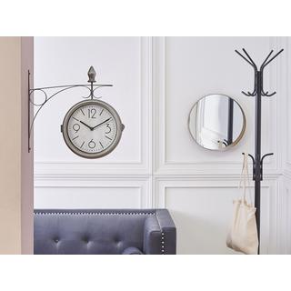 Beliani Wanduhr aus Eisen Industriell ROMONT  