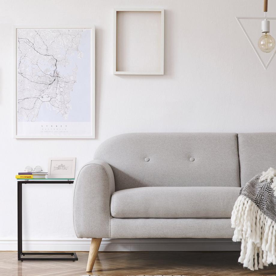 Northio Tavolino laterale a forma di U con mix di materiali  