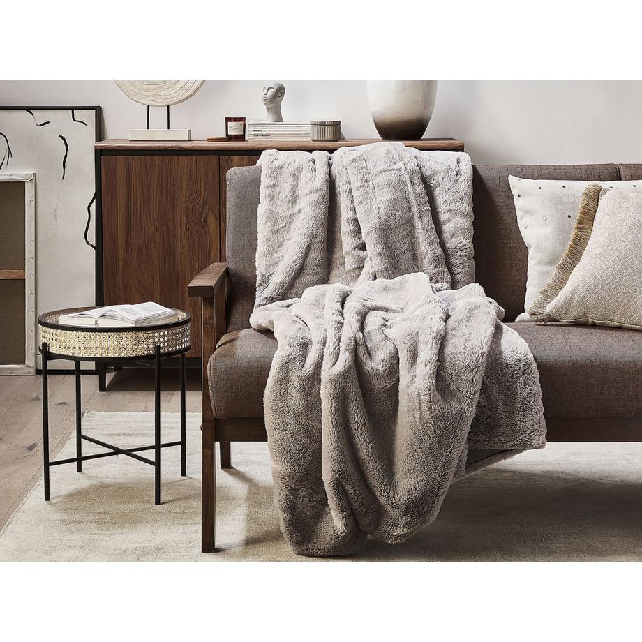 Beliani Couverture Polaire Glamour Chaab en Polyester  