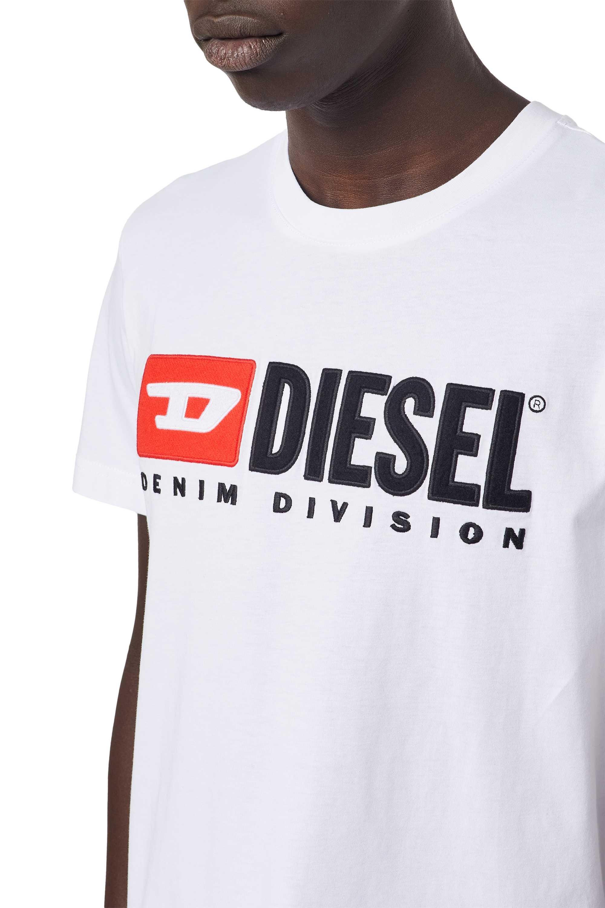 DIESEL  T-shirt  Confortable à porter 