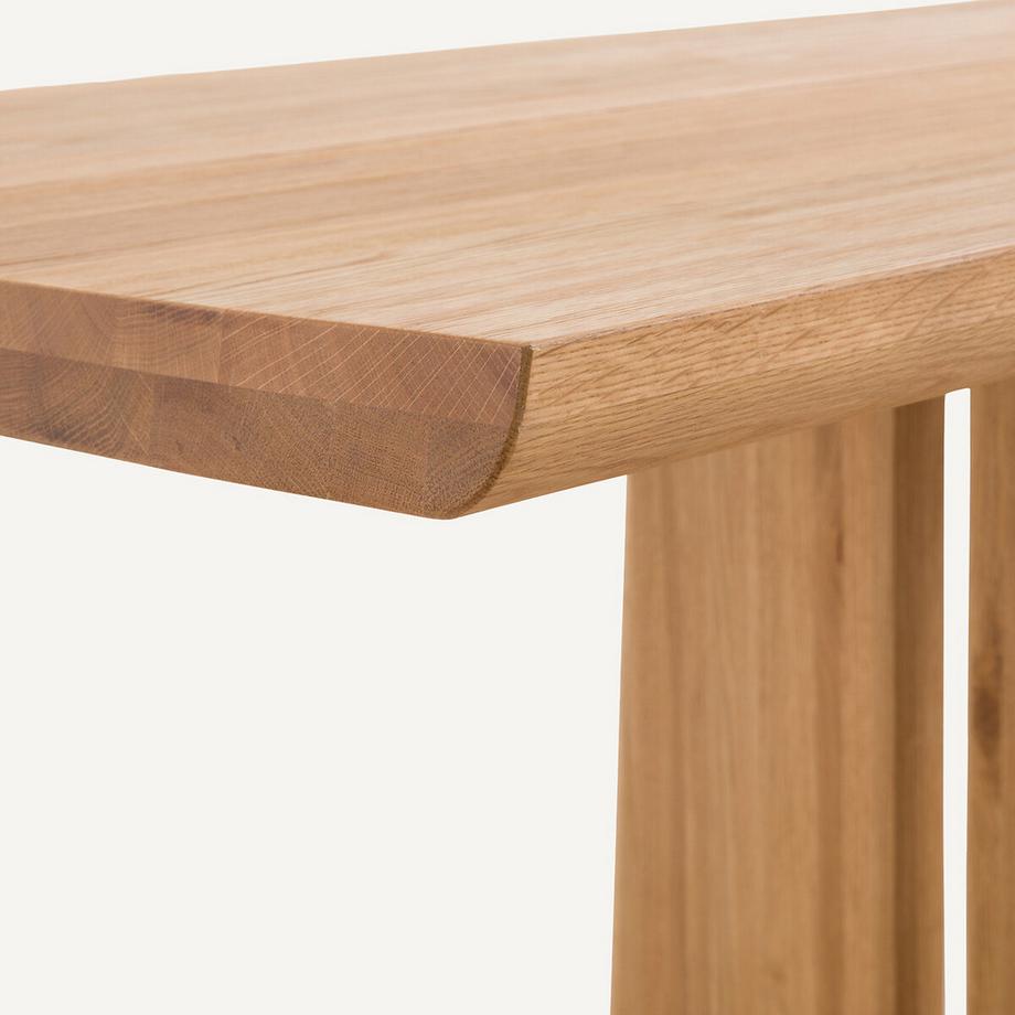 AM.PM Esstisch Boecy aus massiver Eiche  