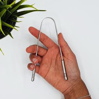 Qikfresh  Zungenreiniger aus Edelstahl 2er Set mit Baumwollbeutel 