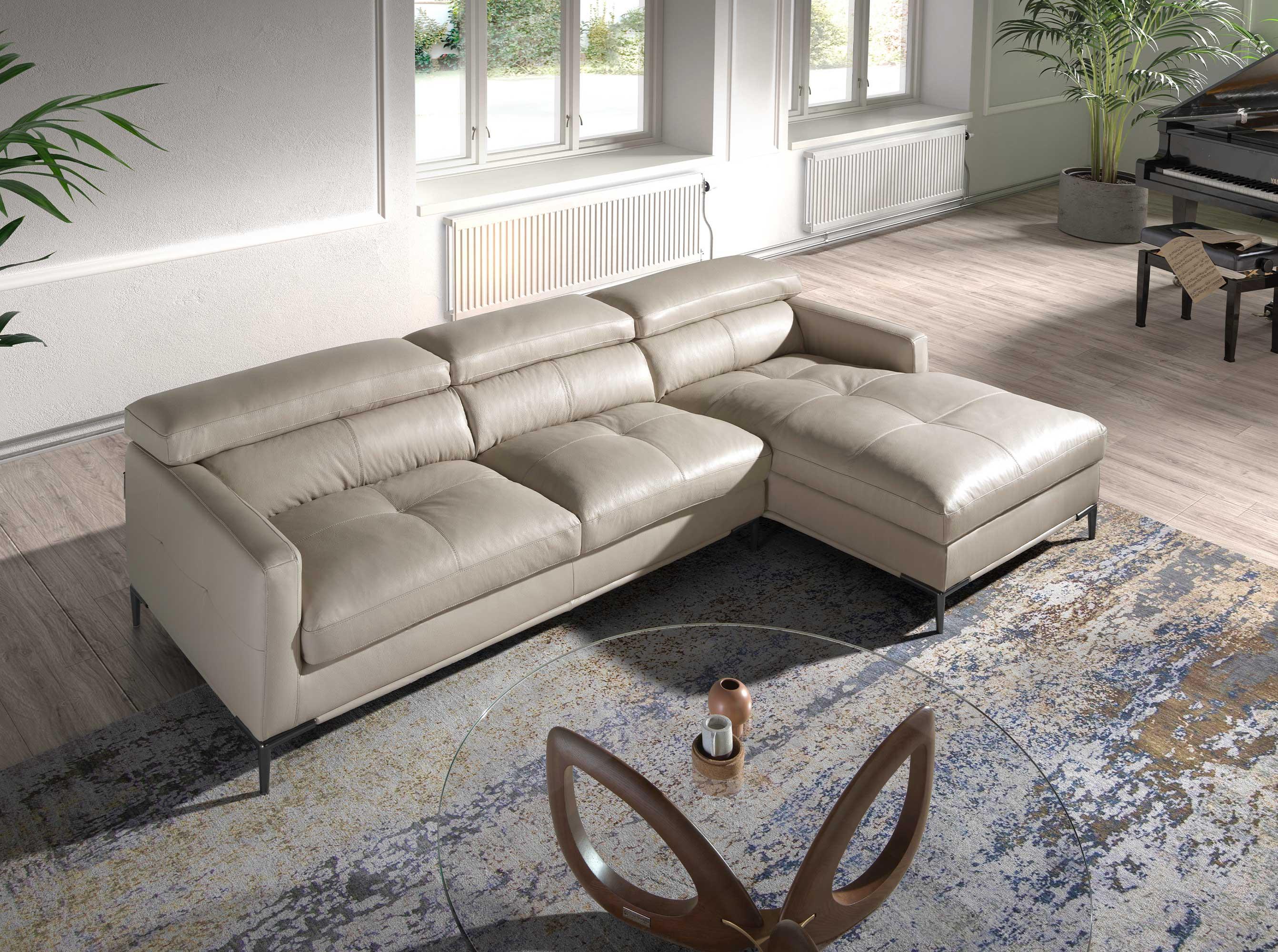 ANGEL CERDA Chaiselongue-Sofa rechts sandfarbenes Leder  