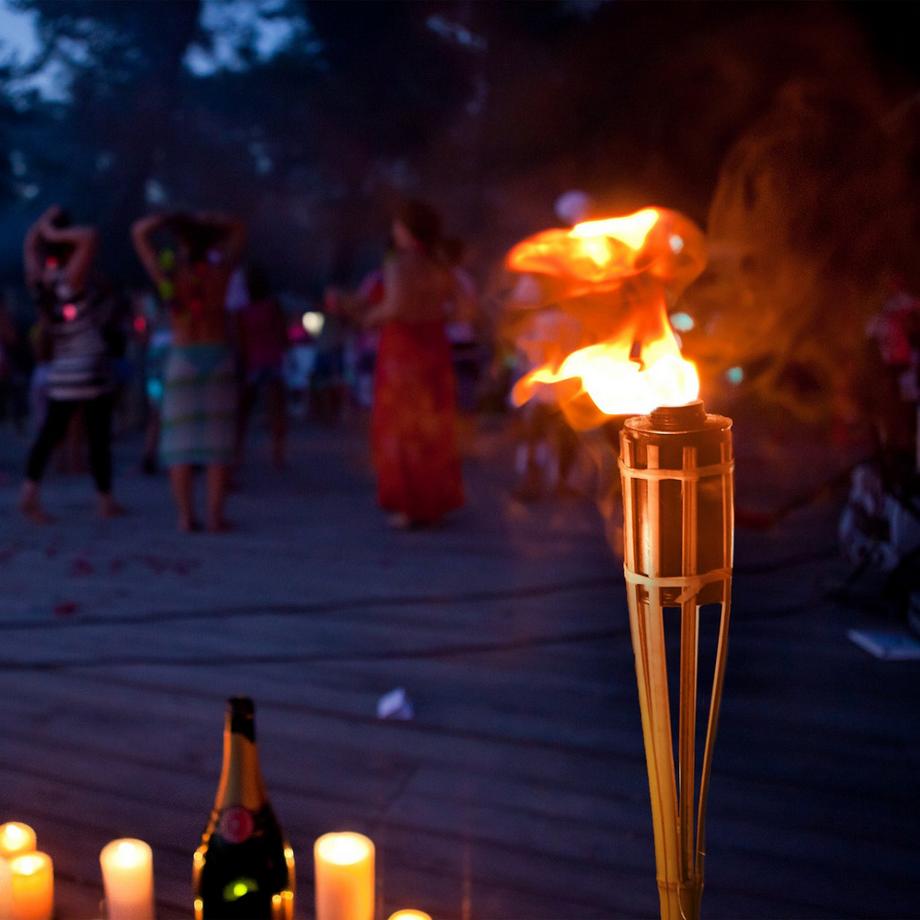 B2X Set di 10 torce in bambù  