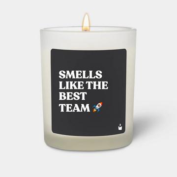 Duftkerze Woody Smells like the best team