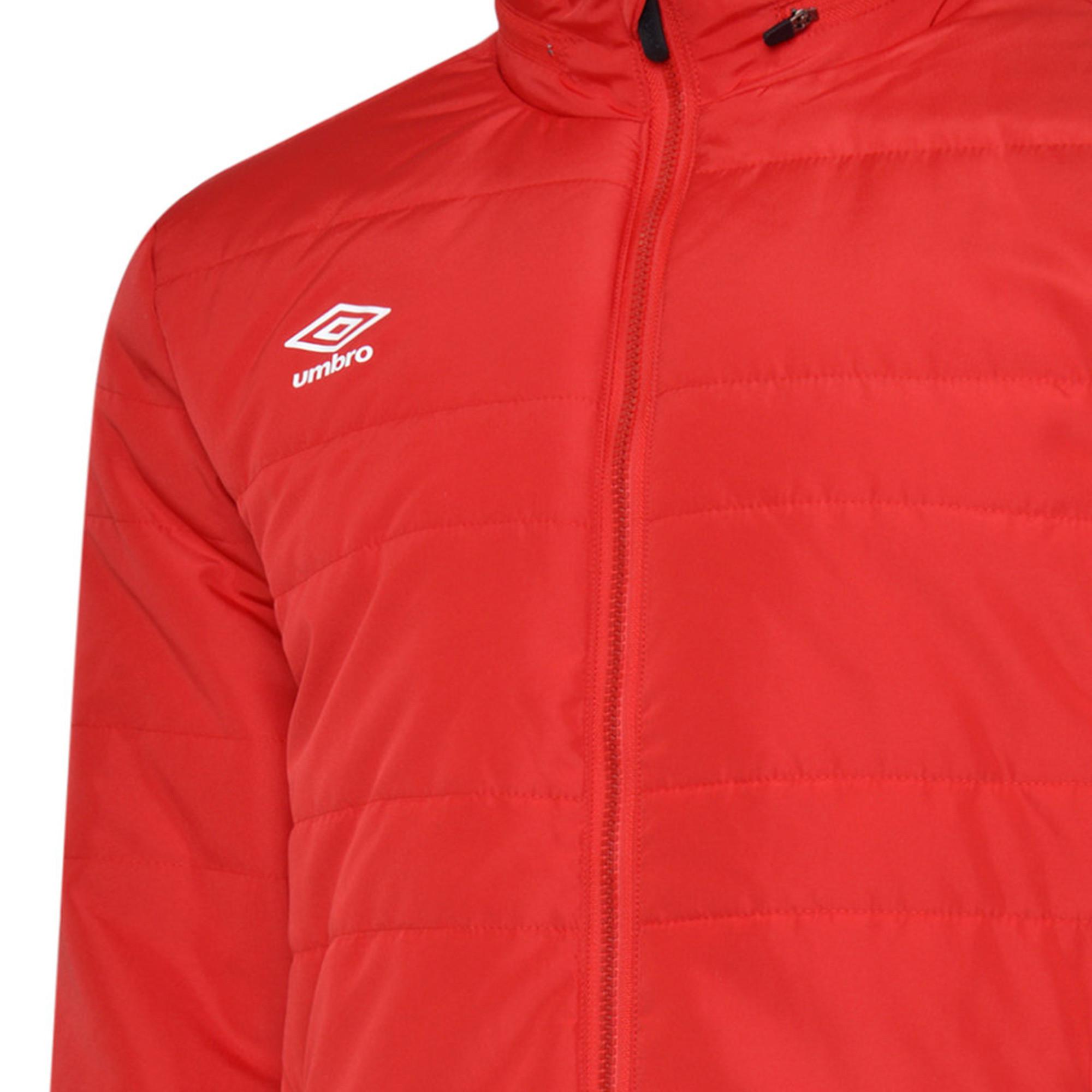 Umbro  Club Essential Bench Jacke 