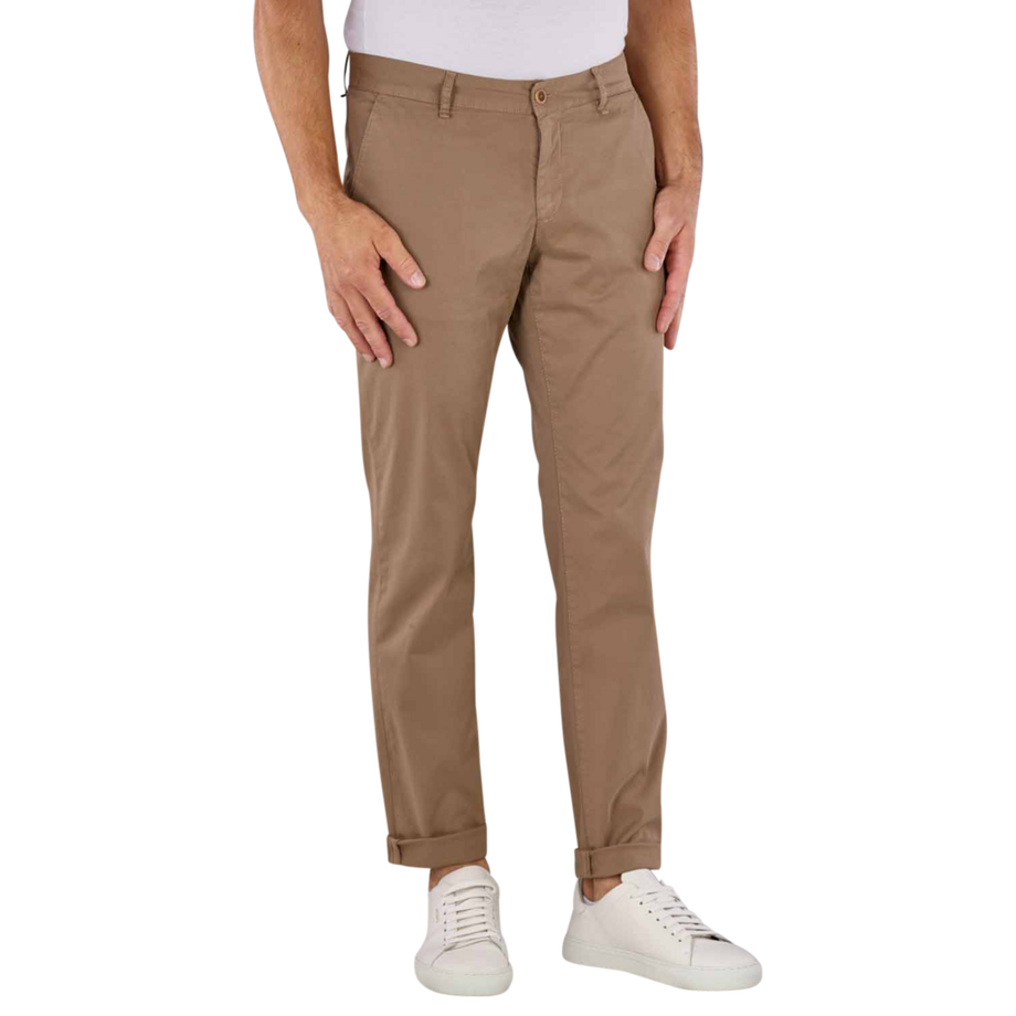 Lou Chino Regular Fit Gabardine