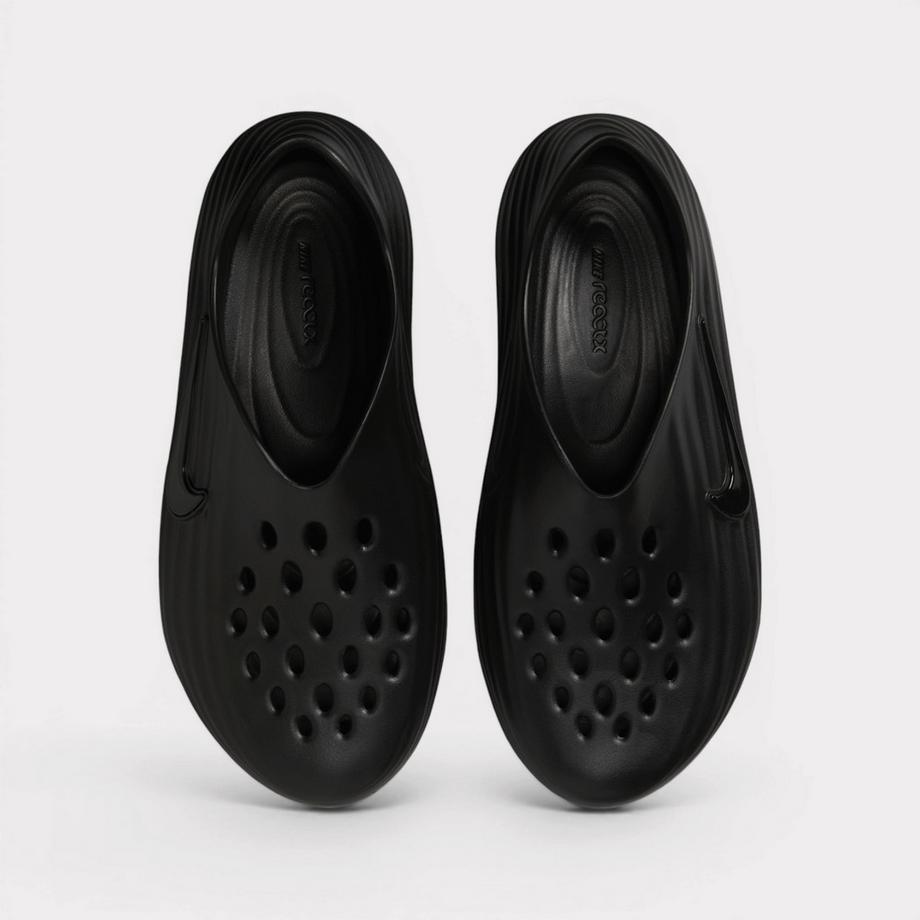 NIKE ReactX Rejuven8 Chaussure Slip-On  