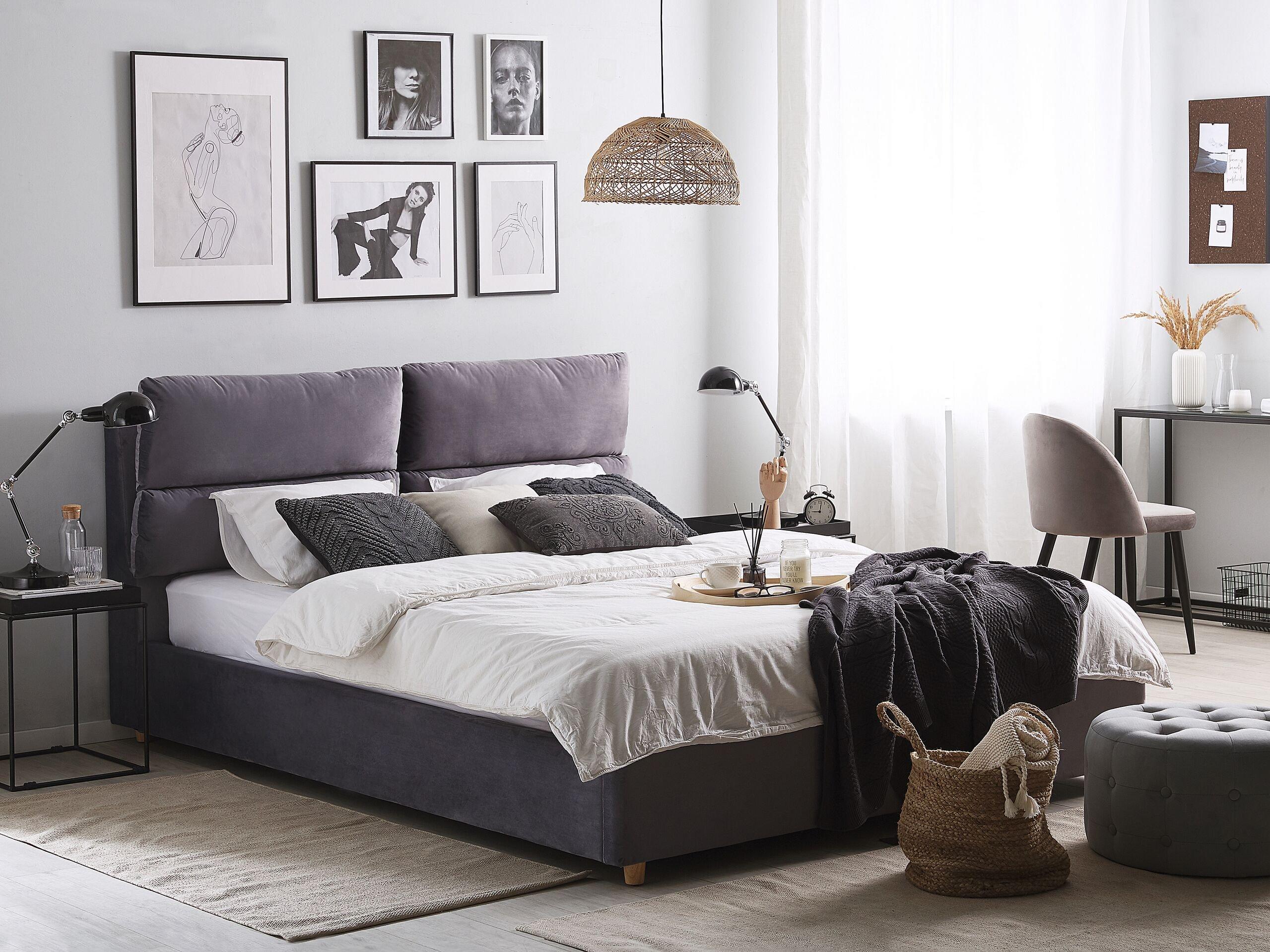 Beliani Bett mit Lattenrost aus Samtstoff Modern BATILLY  