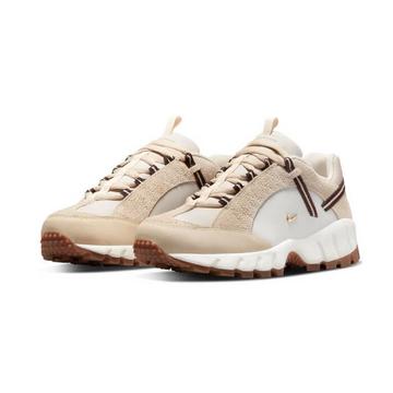 Air Humara LX Jacquemus