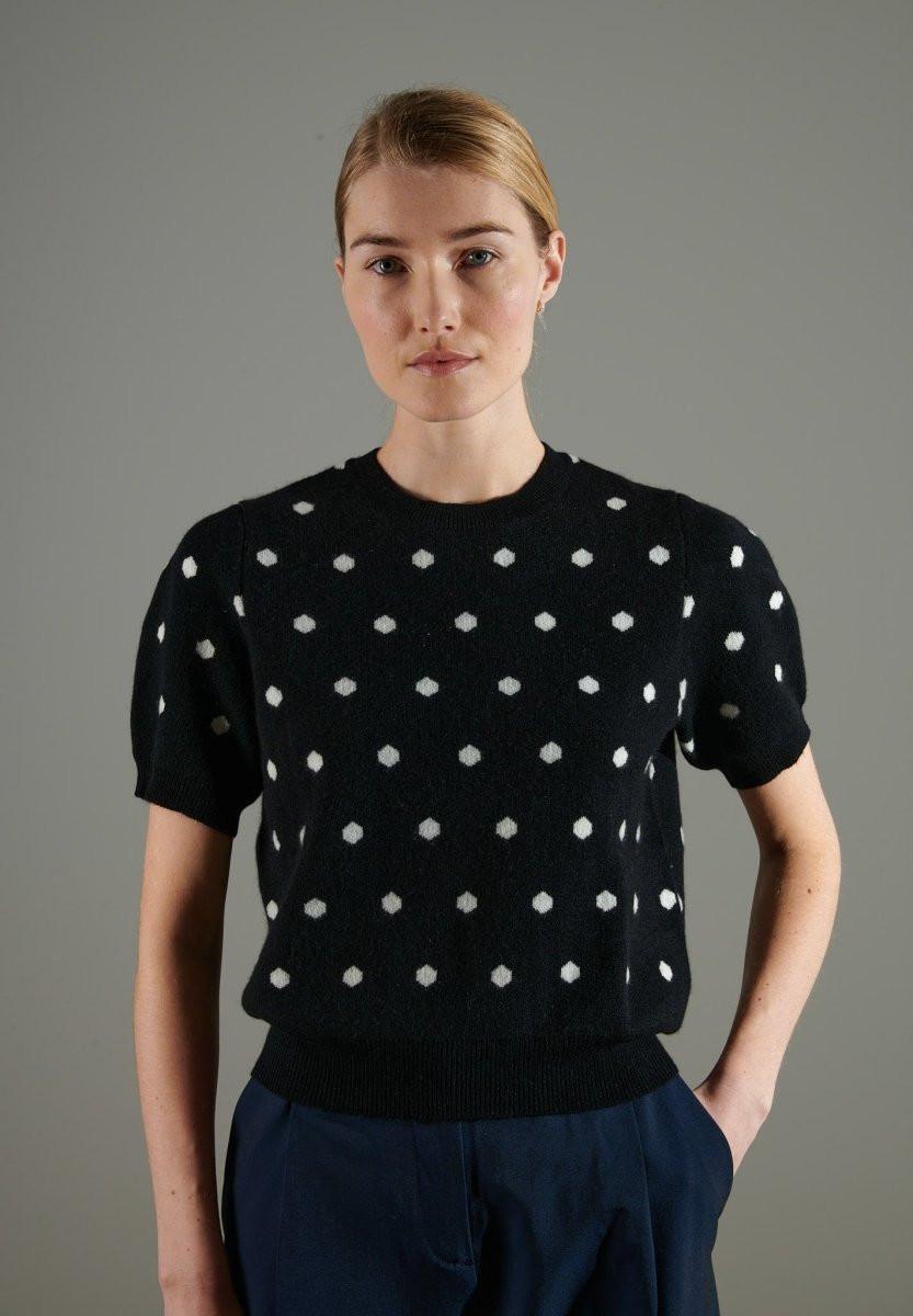 Image of Nami 13 Pullover Mit Rundhalsausschnitt Und Kurzen Ärmeln - 100% Kaschmir Damen Schwarz M