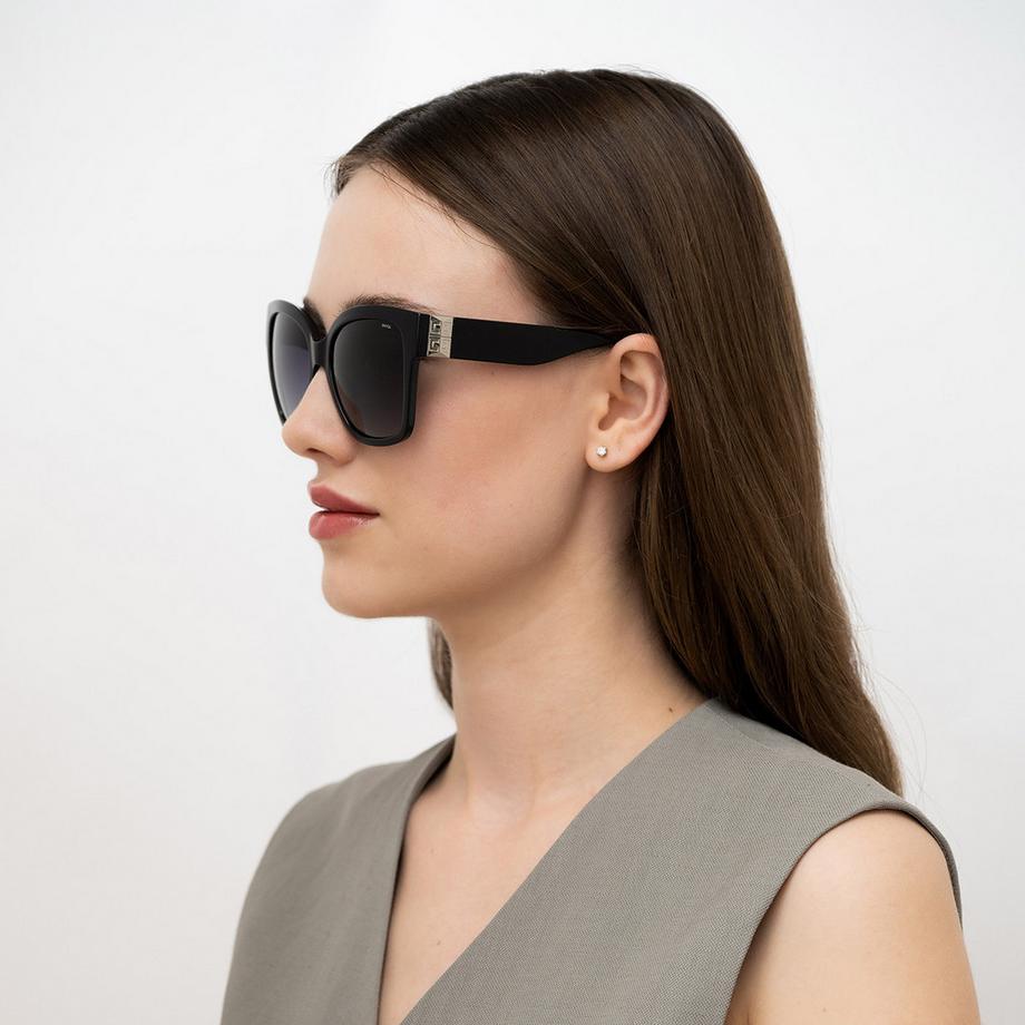 INVU  Lunettes de soleil polarisées avec étui 