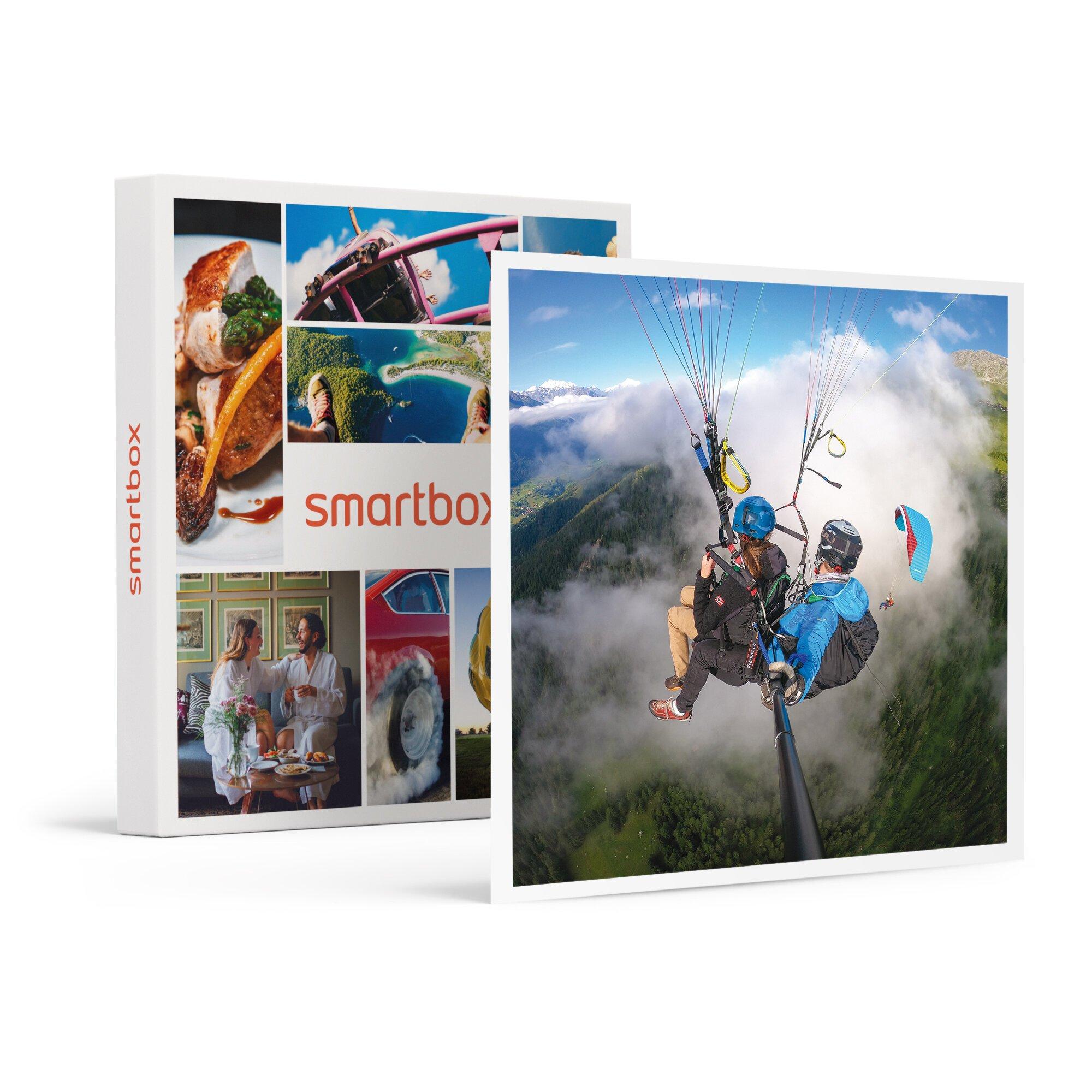 Image of Deluxe-gleitschirmflug Mit Video Und Landungstoast Für 2 Personen In Der Nähe Von Brig - Geschenkbox Unisex